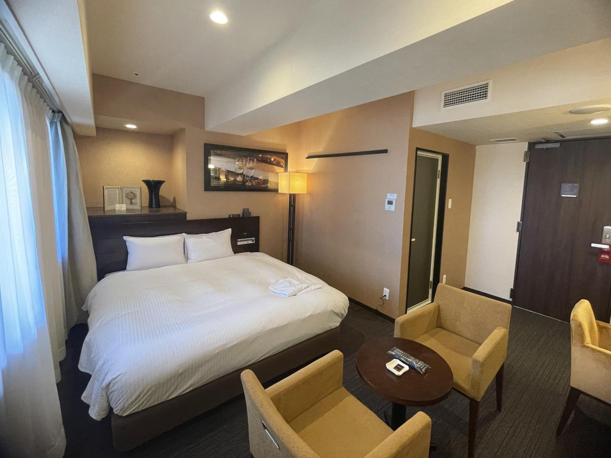 Lagunasuite Shinyokohama 3*